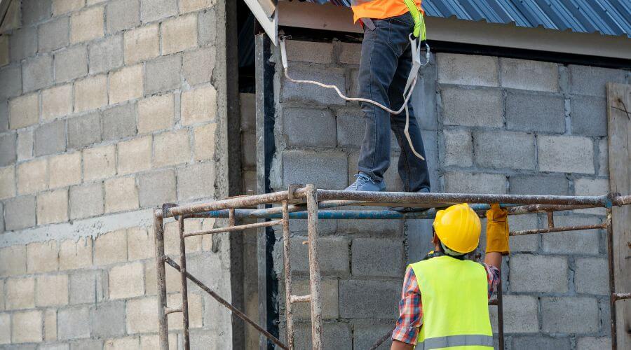 Professional residential roofers in Medinah, IL